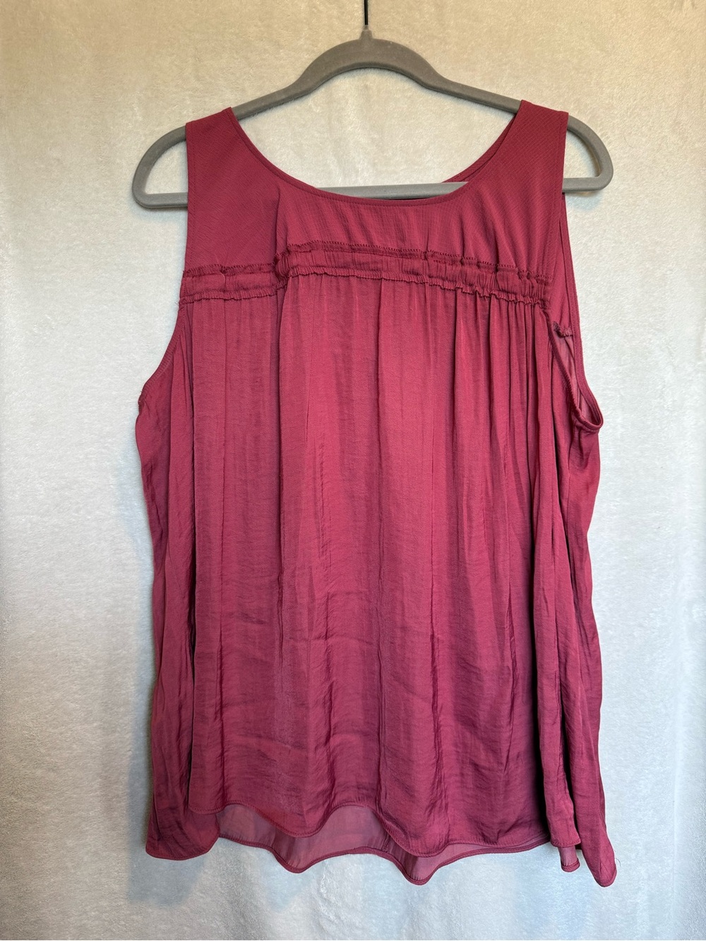 Womens Sleeveless Ruffled Yoke Tank Top - Rose